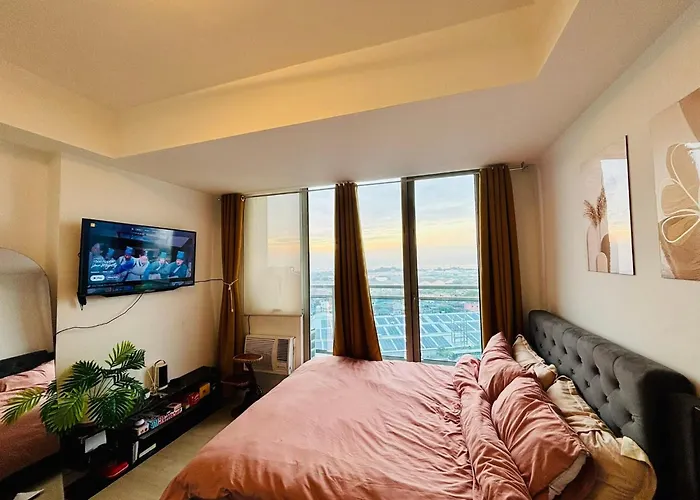 Staycation In Oasis